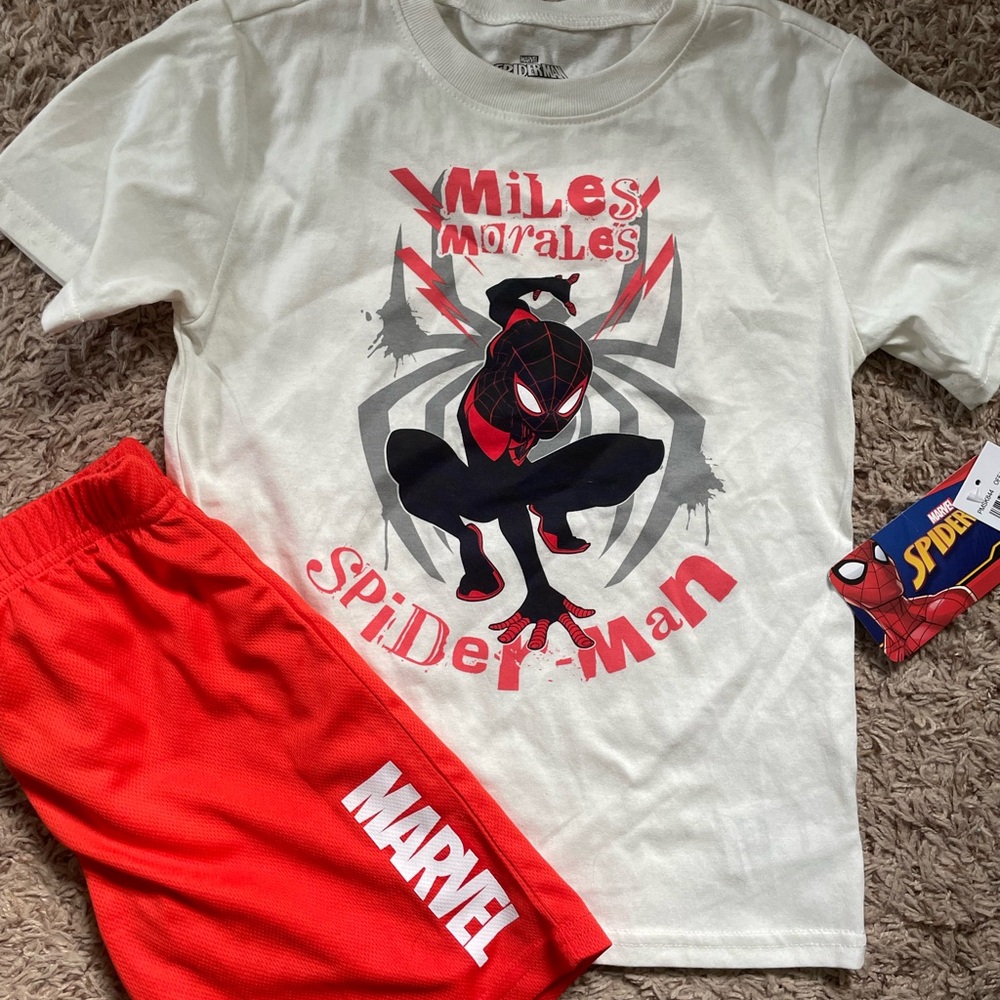 NWT Marvel Spider-Man outfit